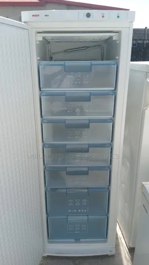 Bosch 7steps Standing Freezer
