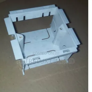 Mk 3x3 Trunking Pattress