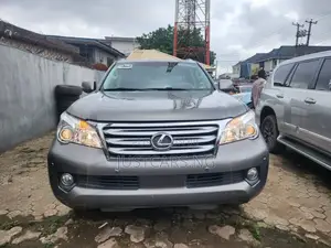 Lexus GX 2012 Brown