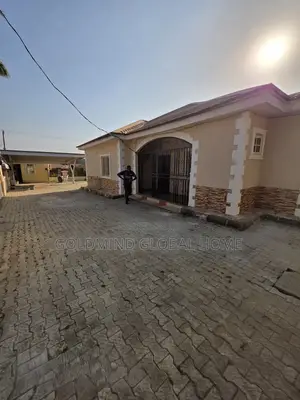 3bdrm Bungalow in Lugbe, FHA for sale