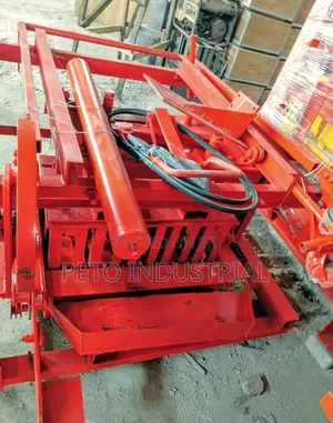 Molding Machine