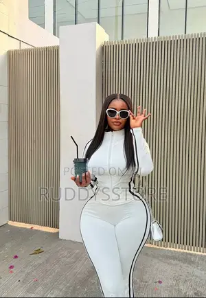 Long-Sleeve Zip-Up Collar Fitness Set