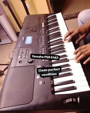 Yamaha Psr E463