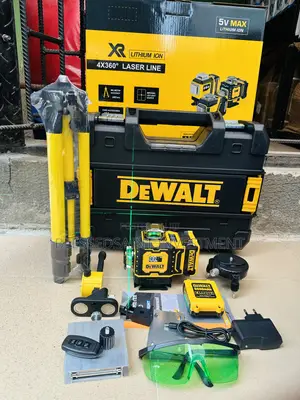 Dewalt 16 Lines Laser Level Kit, a Self-Leveling 6000ahm With Carton