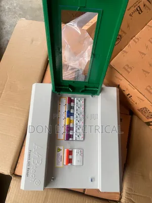 Original D4 Single Phase Distribution Board