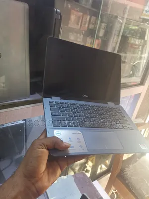 Laptop Dell Inspiron 11 3000 4GB AMD A8 SSD 60GB