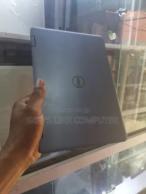 Laptop Dell Inspiron 11 3000 4GB AMD A8 SSD 60GB