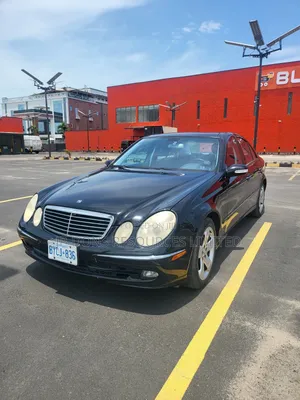Mercedes-Benz E500 500 Sedan 2005 Black