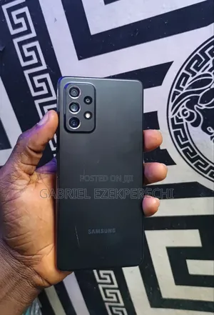 Samsung Galaxy A72 128 GB Black