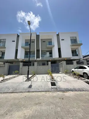 3bdrm Duplex in Lekki Phase 1 for sale