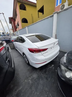 Hyundai Elantra ECO 2018 White