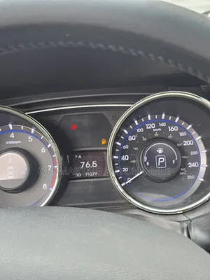 Hyundai Sonata Limited Sedan FWD (2.4L 4cyl 6A) 2011 Blue