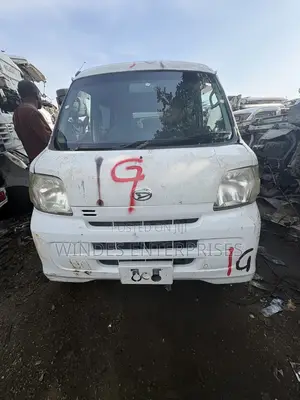 Daihatsu Hijet 2012 White