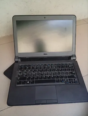 Laptop Dell Latitude 3350 8GB Intel Pentium HDD 250GB