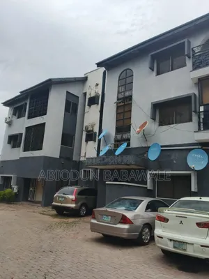 2bdrm Block of Flats in Jabi District Abuja for sale