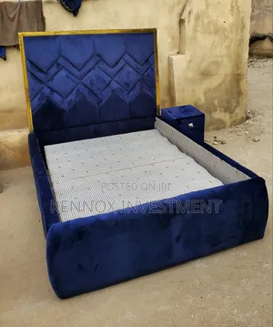 4 and Half by 6 by 6 Upholstery Padded Bedframe With 1 Bedside Drawer