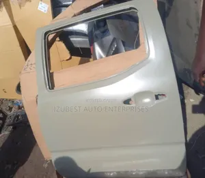 Door Toyota Tundra 2025