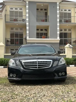 Mercedes-Benz E350 Base 4dr Sedan RWD (3.5L 6cyl 7A) 2010 Black