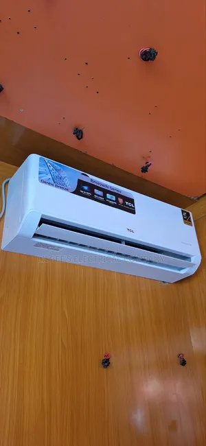 TCL 1.5hp Inverter Air Conditioner (Breeze in Series)