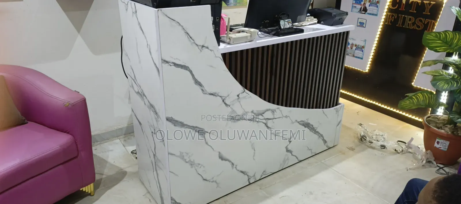 Reception Desk