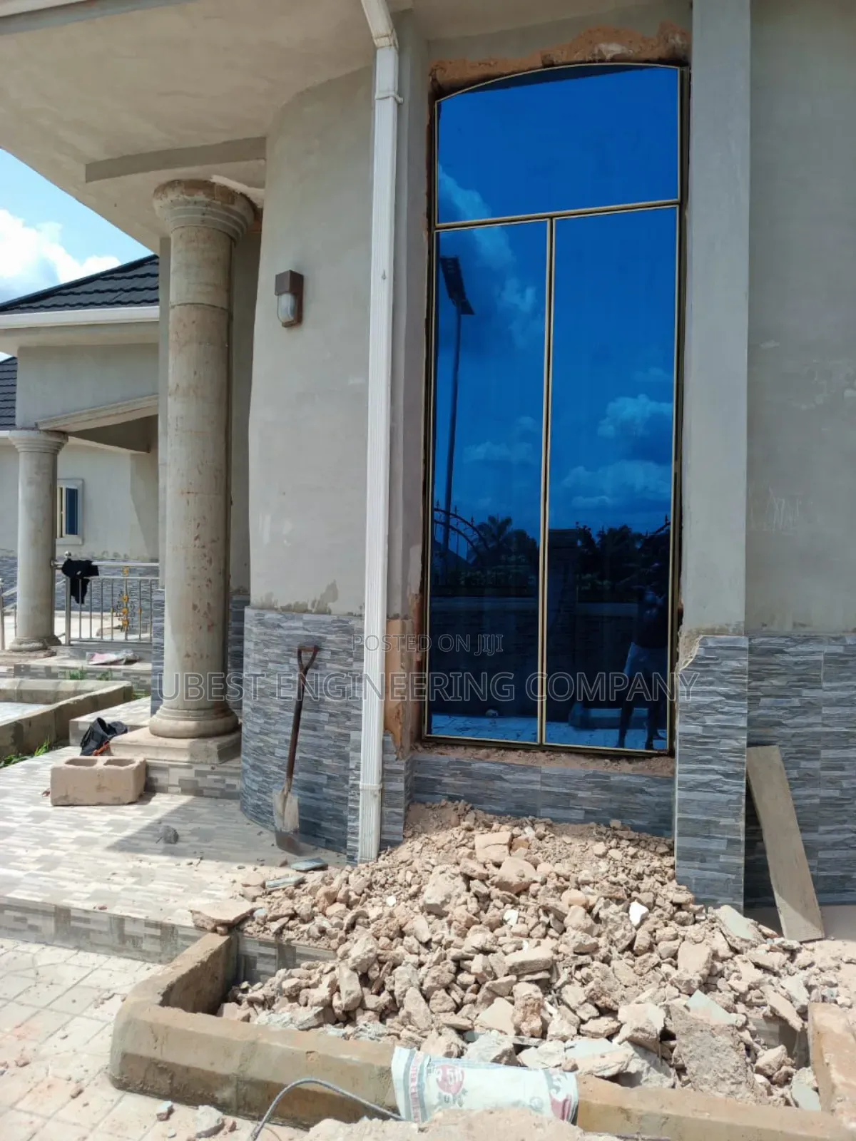 Solid King Frameless Window