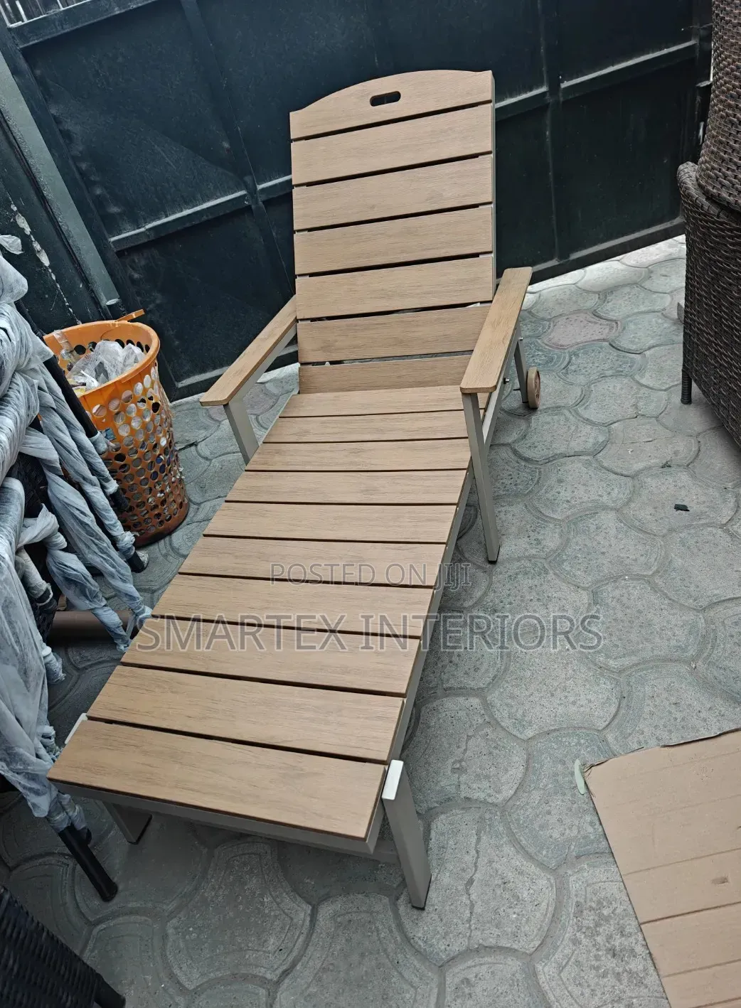 Best Quality Solid Swimming Pool Bed