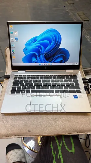 Laptop HP EliteBook 640 G9 16GB Intel Core i5 SSD 256GB