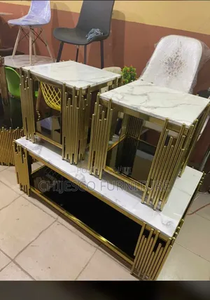 High Quality Marble Center Table With 2 Side Stool
