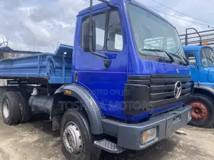 Mercedes Benz Tipper