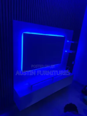 Slick Bluey 5 by 6 Tv Console