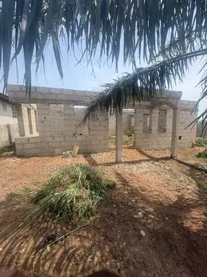 3bdrm Bungalow in Mowonla Bustop, Gberigbe for sale
