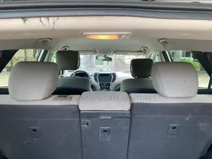 Hyundai Santa Fe GLS 4dr SUV (3.3L 6cyl 6A) 2015 Silver