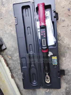 6.8_135nm Digital Torque Wrench