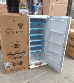 Upright Refrigerator