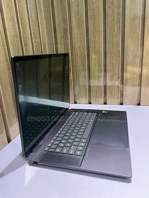 Laptop HP Spectre 32GB Intel Core Ultra 7 SSD 1T