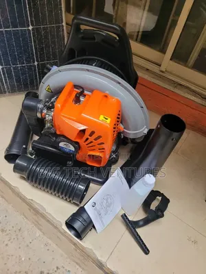 65cc Commercial Backpack Gasoline Leaf Blower.