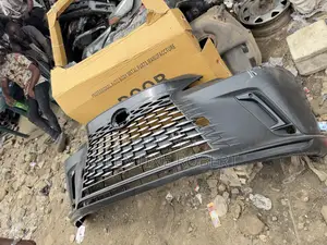 Complete Bumper Lexus Rx350 2024 Model and Door