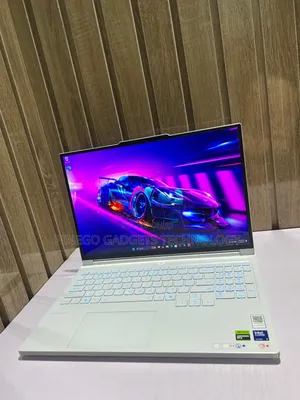 Laptop Lenovo Legion 7 32GB Intel Core Ultra 9 SSD 1T