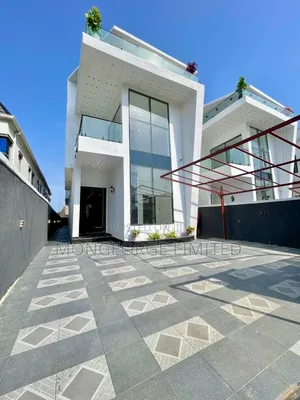5bdrm Duplex in Ado / Ajah for sale
