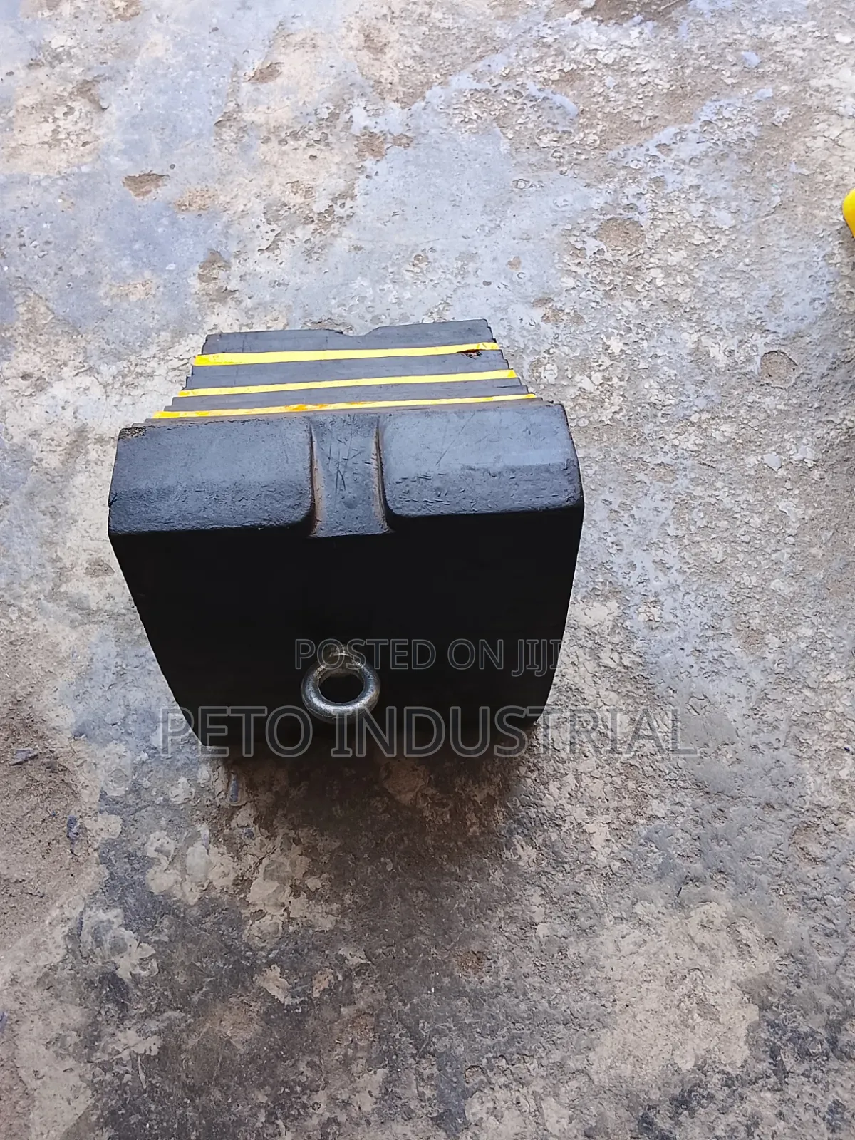 Rubber Wedge