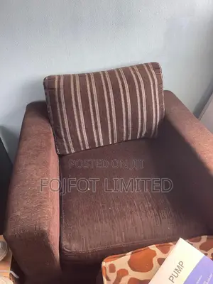 2 Pieces Single Chairs