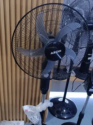 Aeon 18 Inches Reachargable Fan (Arf-18b)