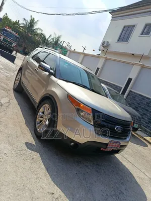 Ford Explorer Limited 4dr 4x4 (3.5L 6cyl 6A) 2012 Gold