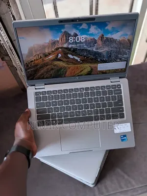 Laptop Dell Latitude 5320 32GB Intel Core i7 SSD 256GB