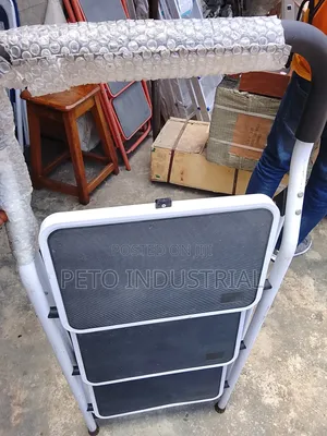 4 Step Kitchen Ladder