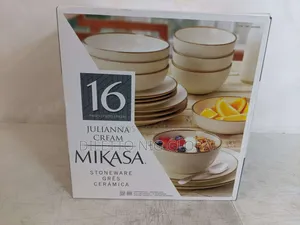 Mikasa Melanie Stoneware 16 Piece Dinnerware Set