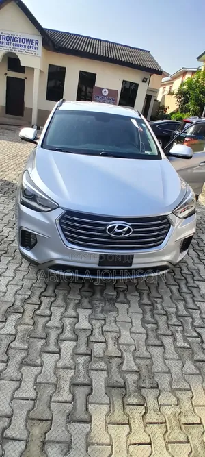 Hyundai Santa Fe Limited Ultimate AWD 2017 Silver