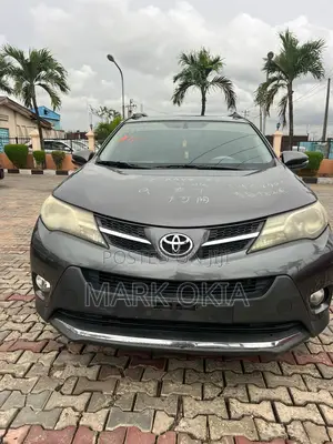 Toyota RAV4 2015 Gray