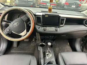 Toyota RAV4 2015 Gray