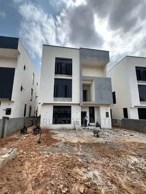 5bdrm Duplex in Asokoro for sale
